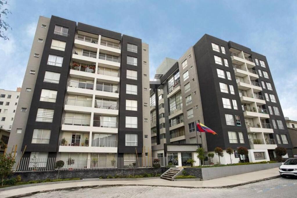 Coliving Ecuador Apartamentos Sector Swiss Hotel Кіто Екстер'єр фото